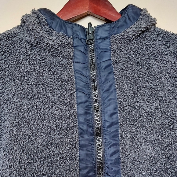Fabletics Cher polar fleece teddy reversible hooded jacket - Picture 6 of 12